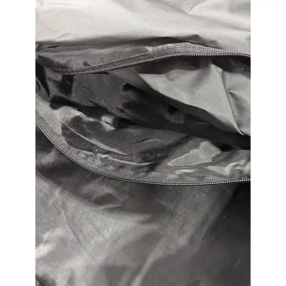 Duffel Bag Med-Large Size Overnight Travel Bag NEW Gym Sport Nylon Reflectors - Picture 8 of 9